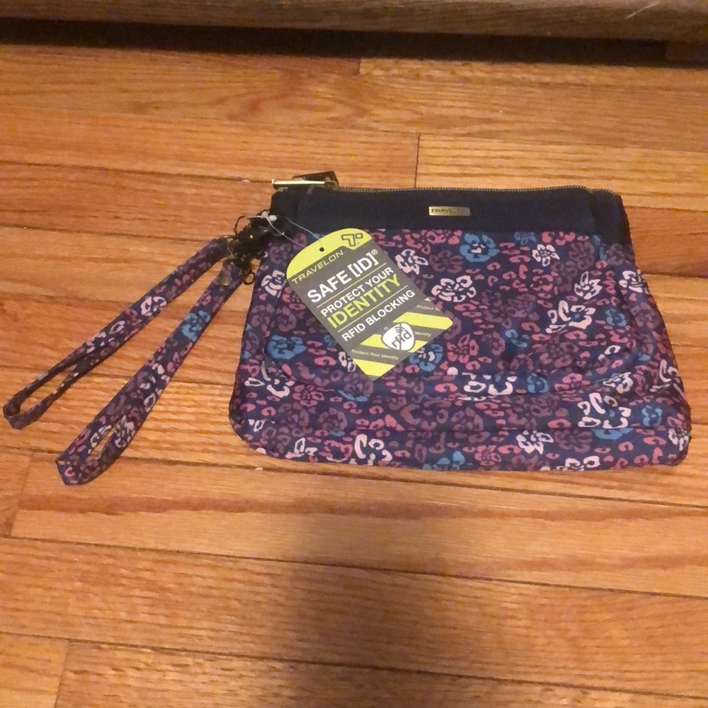 Travelon Safe ID wristlets